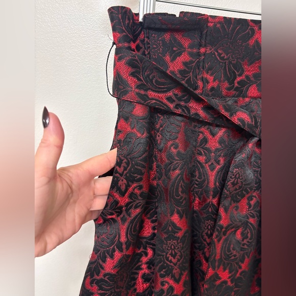 New York & Company skirt midi black red jacquard floral holiday party 8 - Picture 3 of 13